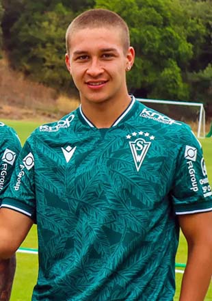 Alejandro Albanez Wanderers Texto alternativo