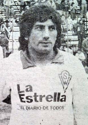 Ruben Morales Wanderers Texto alternativo